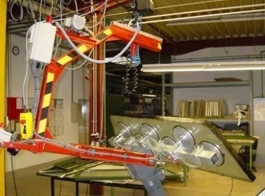 Вакуумная грузозахватная траверса г/п до 8 тонн, поворот груза на 180° в Петрозаводске Вакуумная грузозахватная траверса г/п до 8 тонн, поворот груза на 180° в Петрозаводске